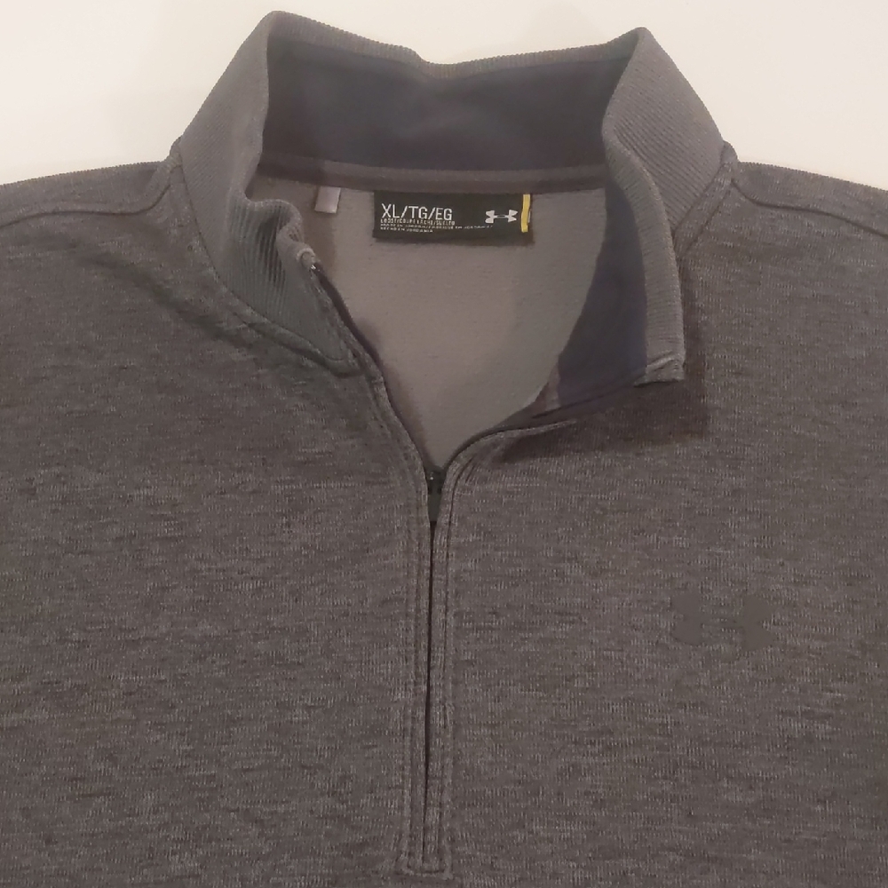 Under Armour Men's Charcoal Quarter Zip Golf Pullover